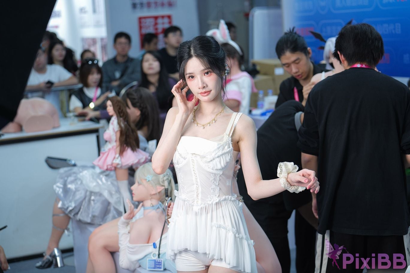 Featured Street Photography Works No.5431 Cool orange meow sauce PixiBB.COM 078