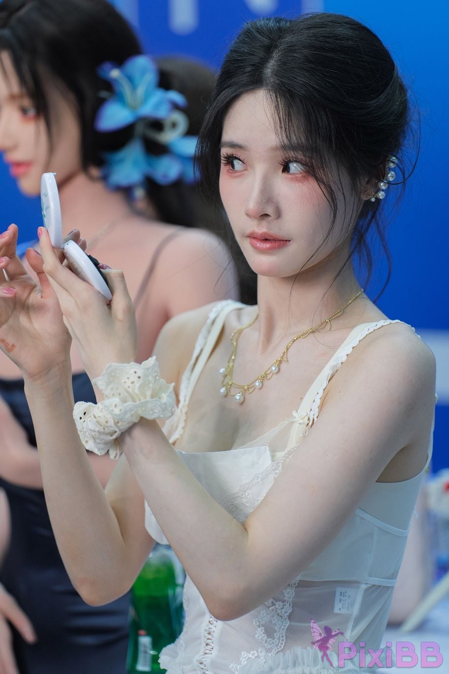 Featured Street Photography Works No.5431 Cool orange meow sauce PixiBB.COM 099