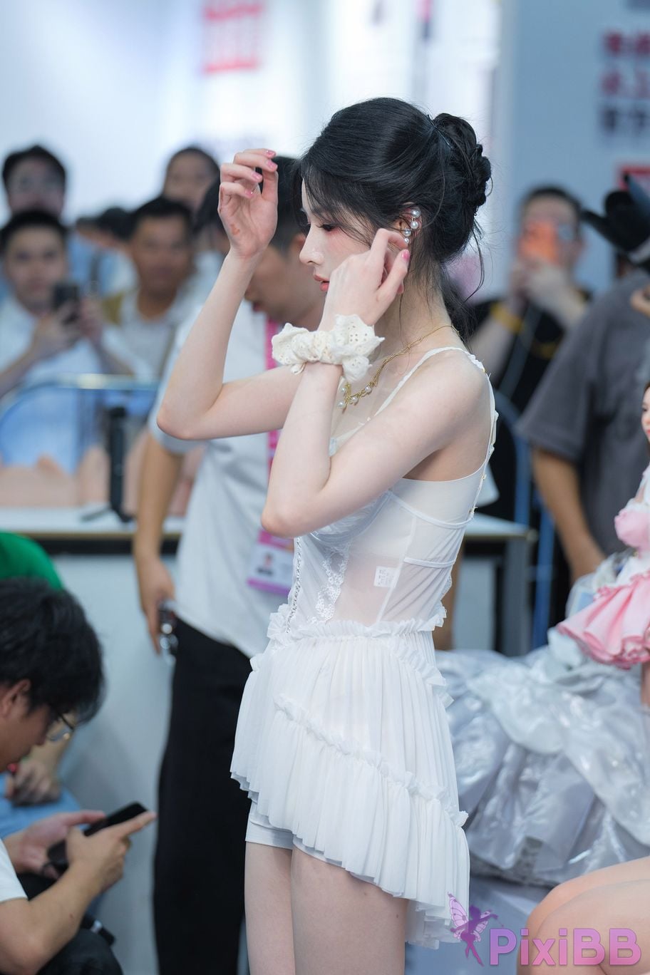 Featured Street Photography Works No.5431 Cool orange meow sauce PixiBB.COM 116