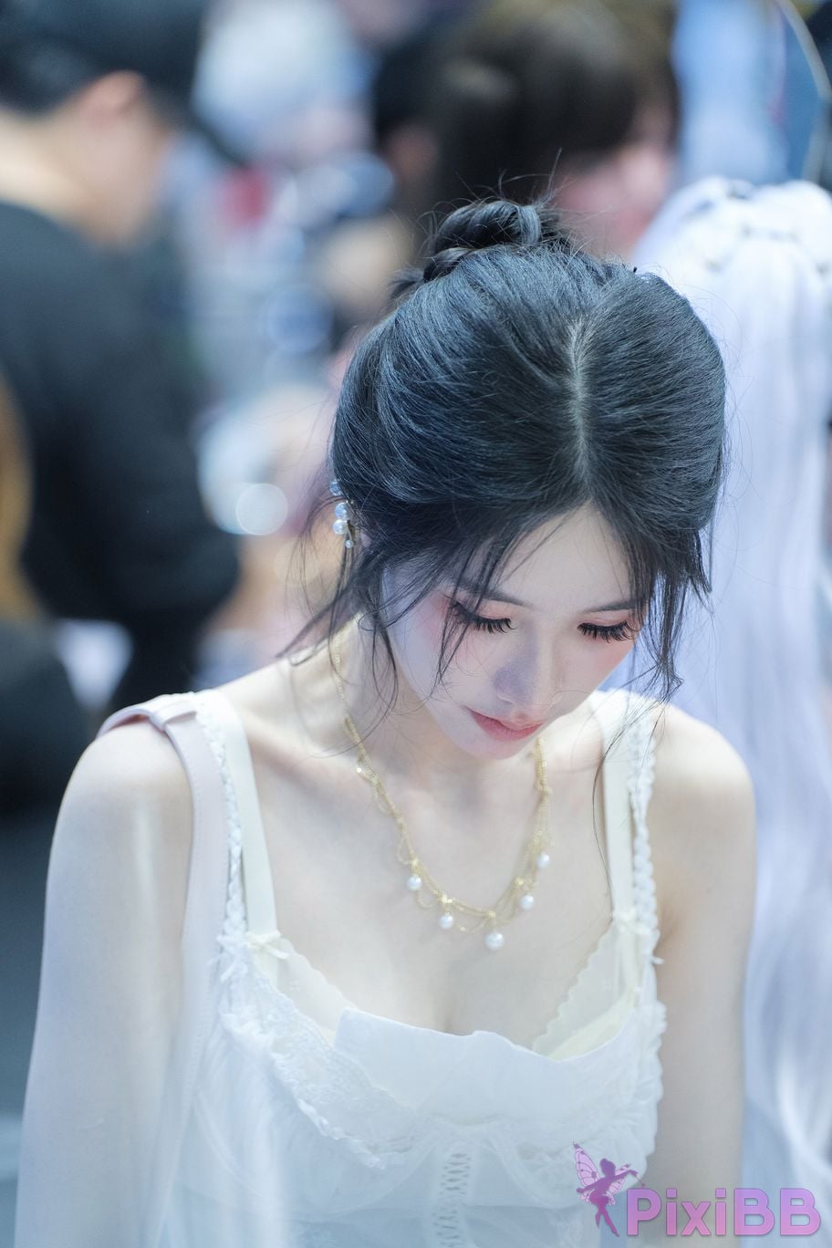 Featured Street Photography Works No.5431 Cool orange meow sauce PixiBB.COM 135