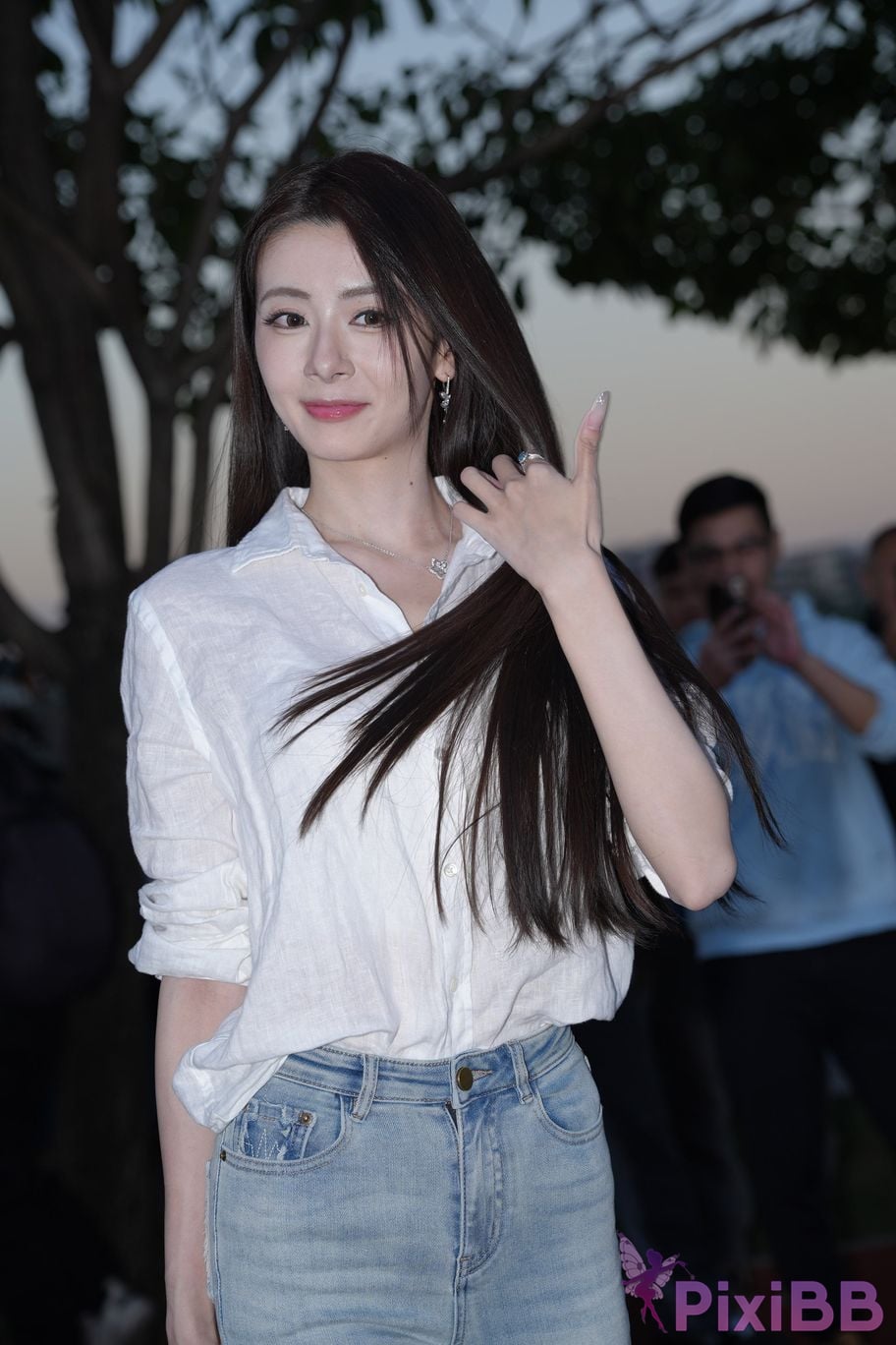 Featured Street Photography Works No.5434 Jeans sassy little litchi PixiBB.COM 045