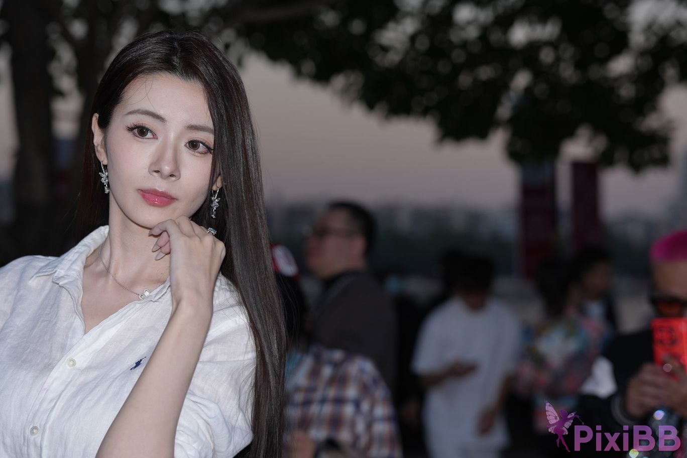 Featured Street Photography Works No.5434 Jeans sassy little litchi PixiBB.COM 071