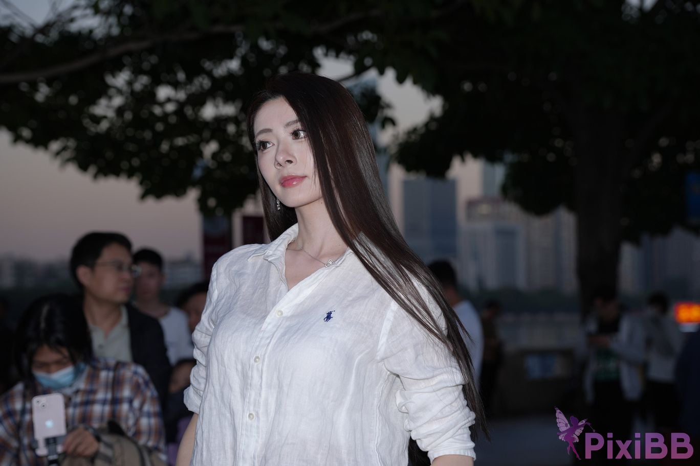 Featured Street Photography Works No.5434 Jeans sassy little litchi PixiBB.COM 073