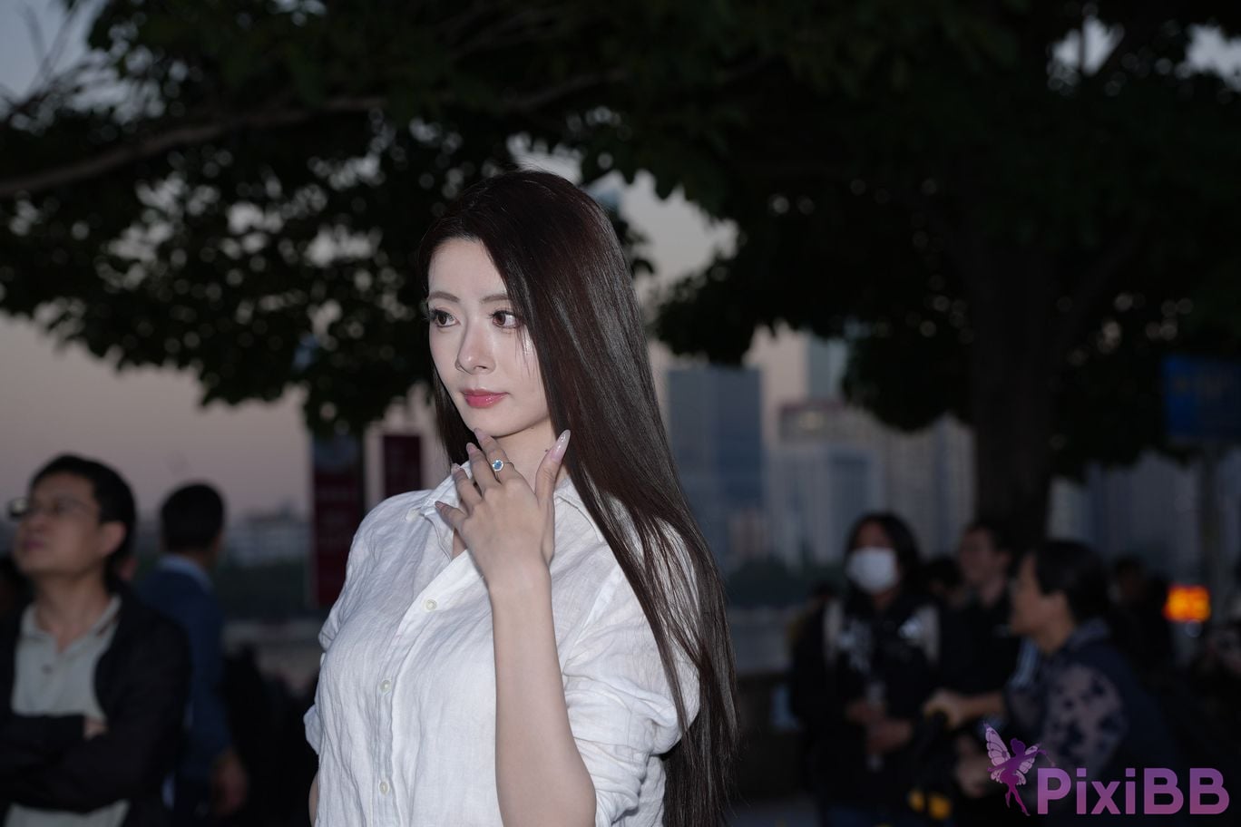 Featured Street Photography Works No.5434 Jeans sassy little litchi PixiBB.COM 075