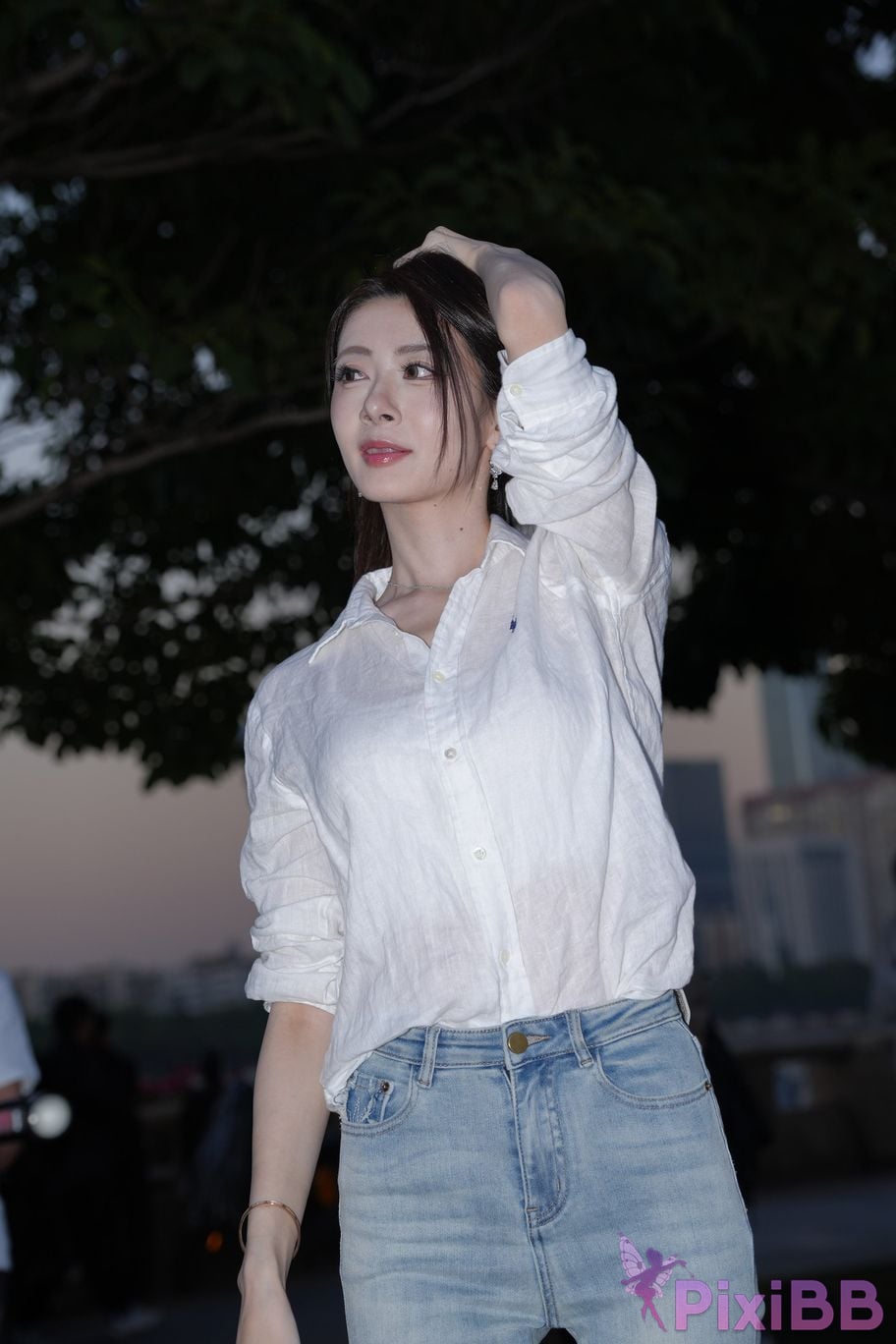 Featured Street Photography Works No.5434 Jeans sassy little litchi PixiBB.COM 088