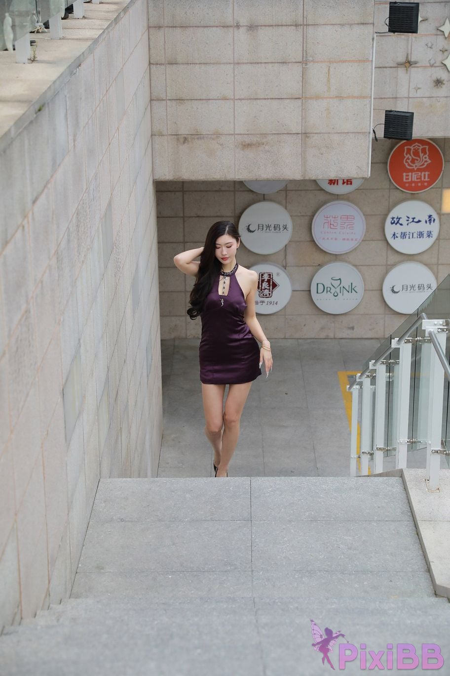 Featured Street Photography Works No.5438 Purple hip skirt PixiBB.COM 205