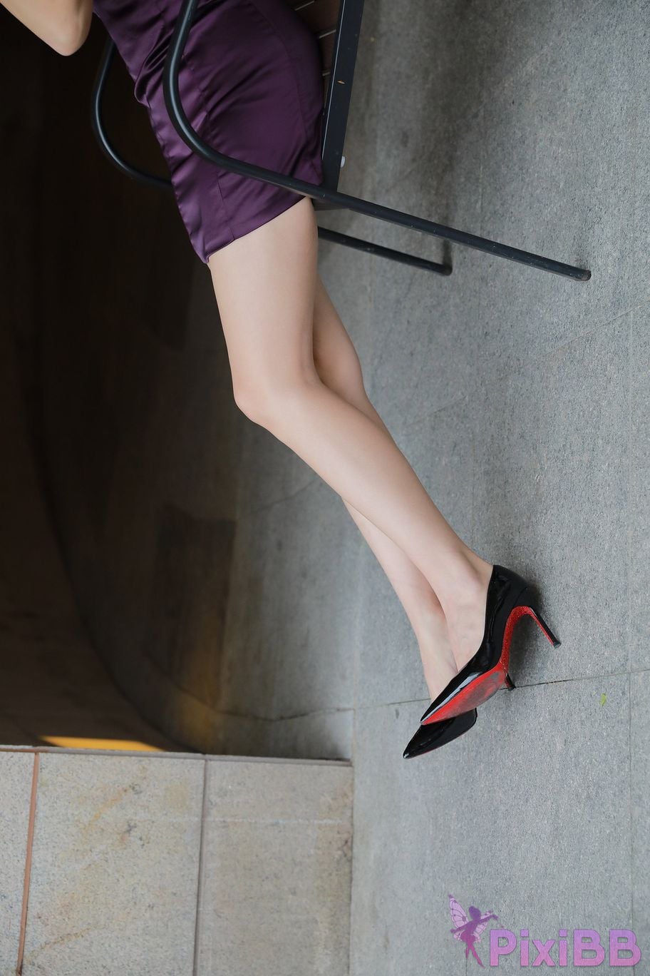 Featured Street Photography Works No.5438 Purple hip skirt PixiBB.COM 334