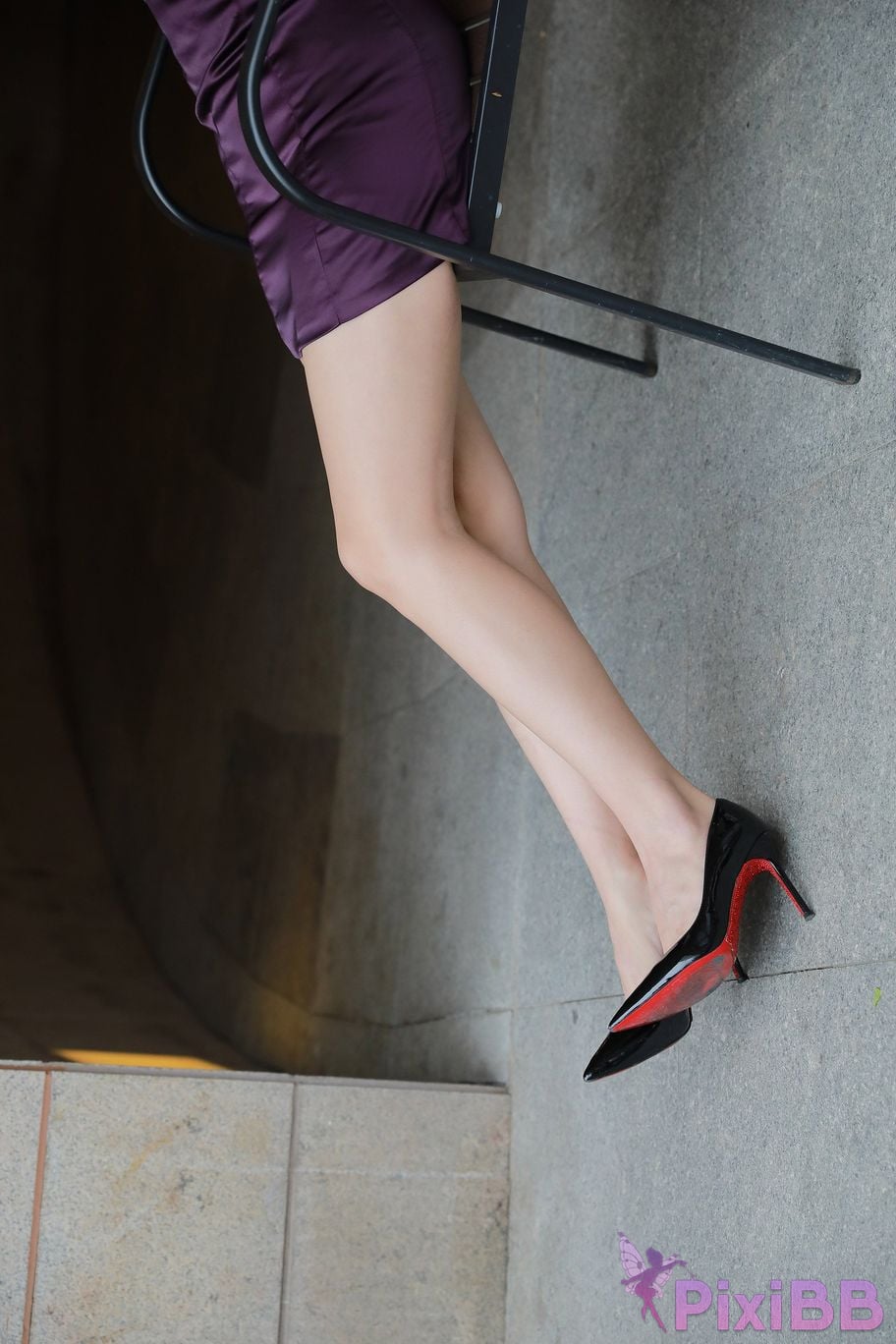 Featured Street Photography Works No.5438 Purple hip skirt PixiBB.COM 336