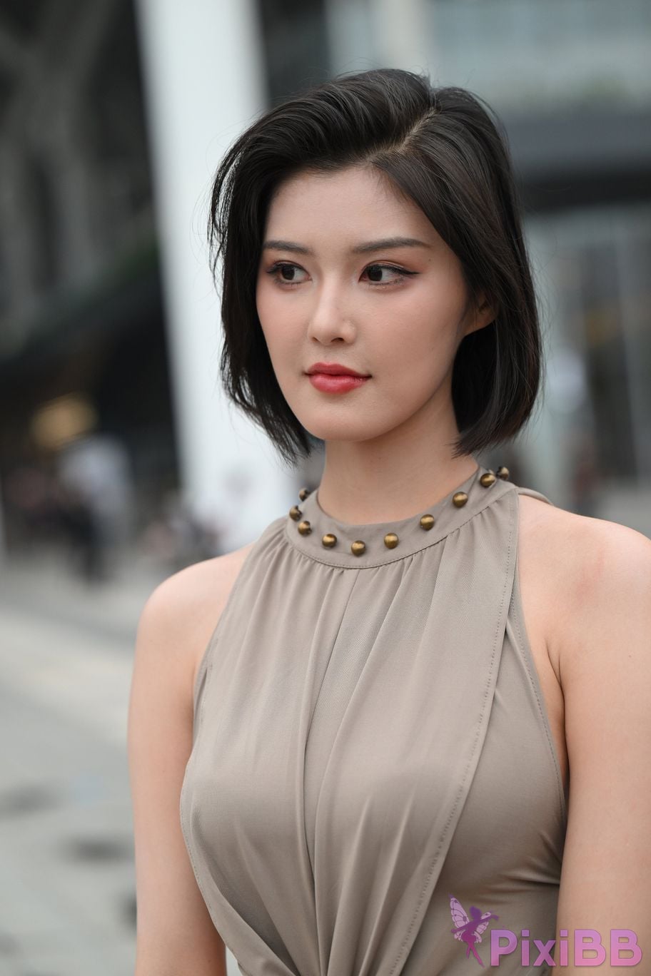 Featured Street Photography Works No.5440 Elegant gray long skirt PixiBB.COM 109