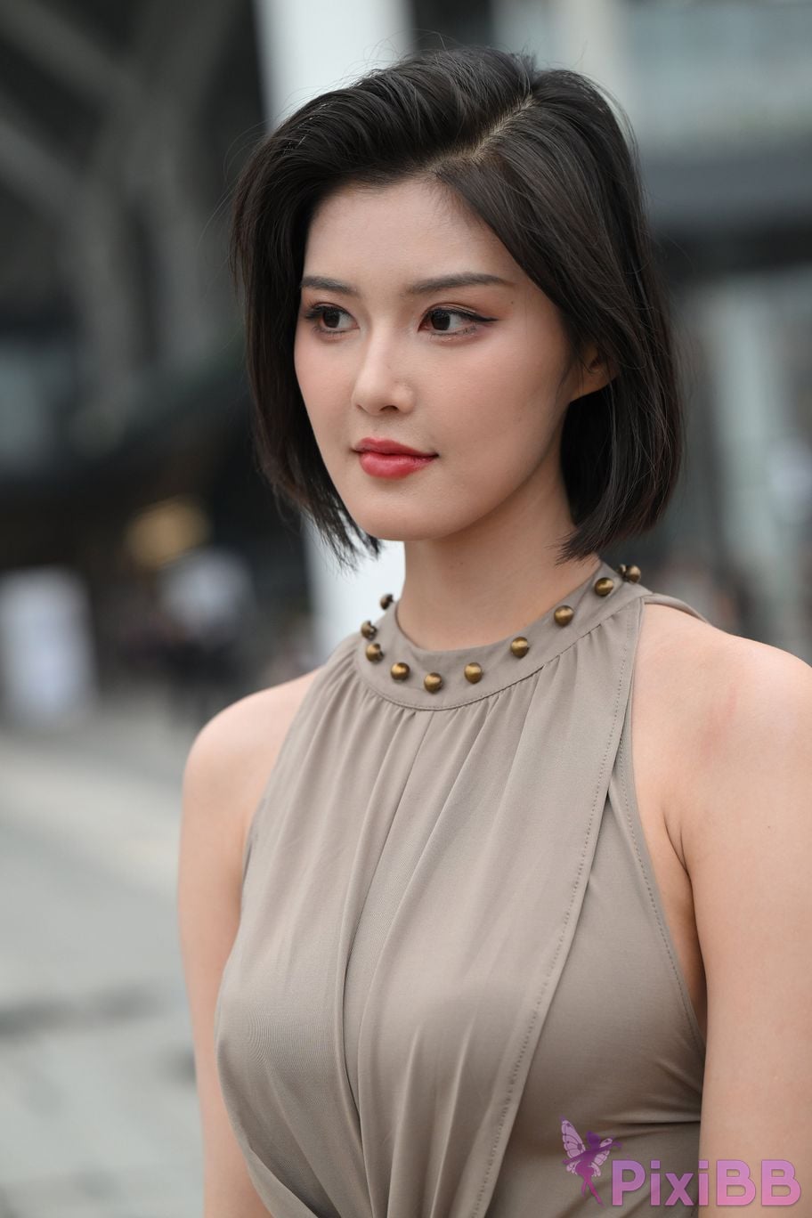 Featured Street Photography Works No.5440 Elegant gray long skirt PixiBB.COM 111