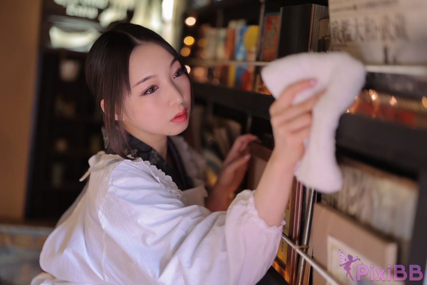 Japanese Idol Moka Hukuda Fukuda circle of The beautiful proprietress a small restaurant showed it only to me regular customer. face the night... PixiBB.COM 059