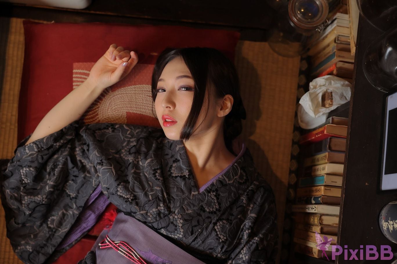 Japanese Idol Moka Hukuda Fukuda circle of The beautiful proprietress a small restaurant showed it only to me regular customer. face the night... PixiBB.COM 113