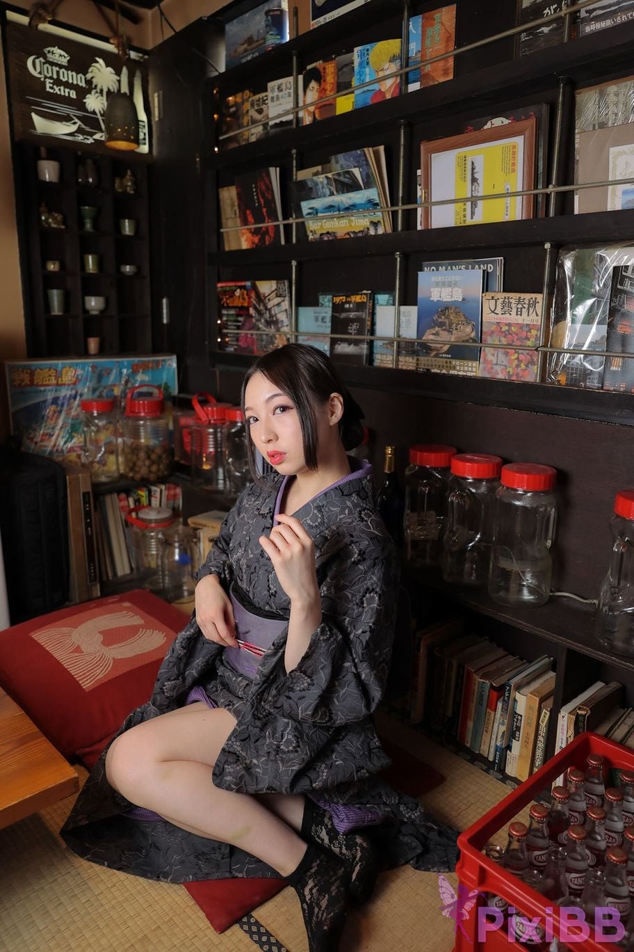 Japanese Idol Moka Hukuda Fukuda circle of The beautiful proprietress a small restaurant showed it only to me regular customer. face the night... PixiBB.COM 119