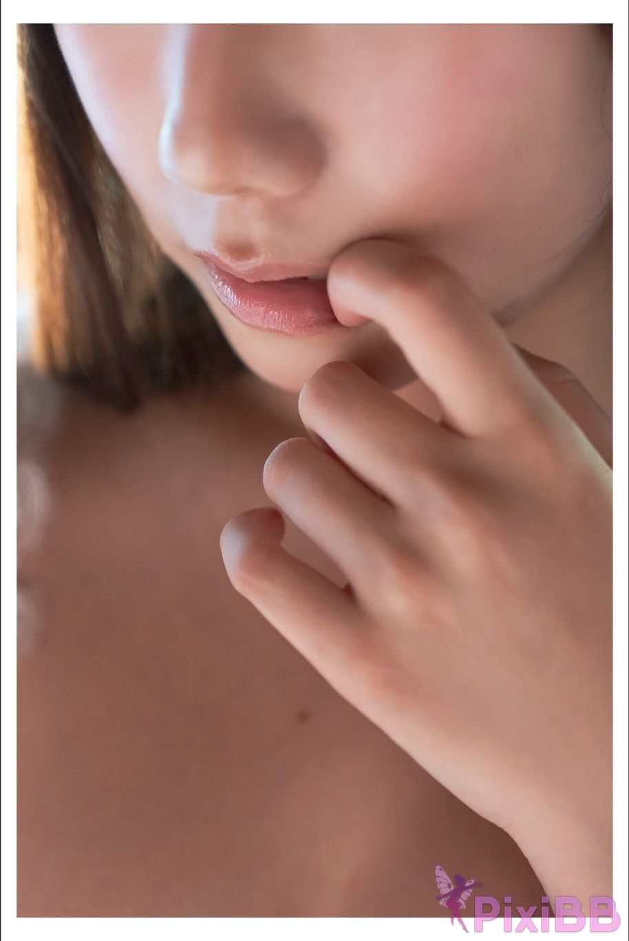 Japanese Idol Yuumi Ishida Yumi Weekly Post Digital Photo Book To the top of you PixiBB.COM 037