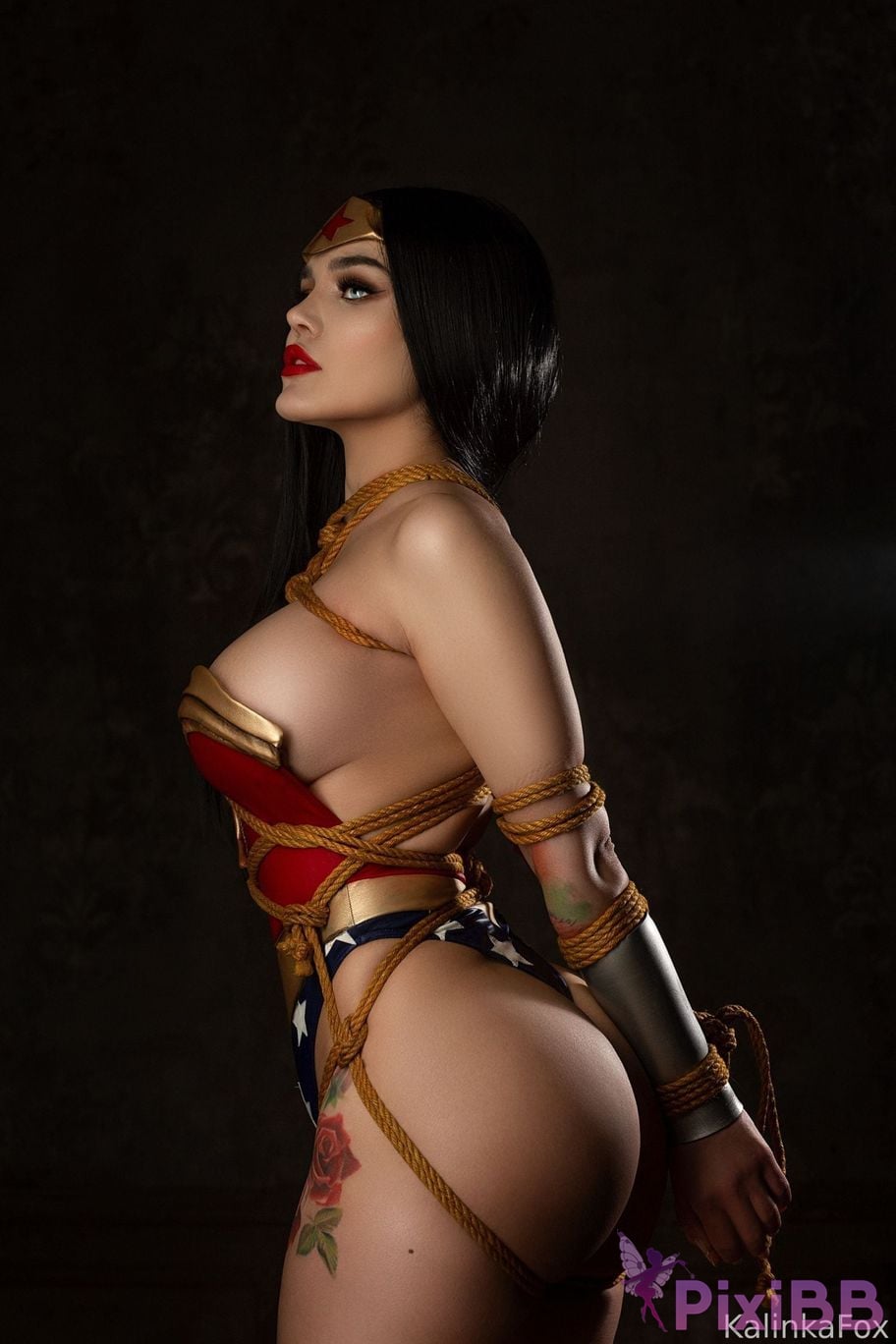 Kalinka Fox Wonder Woman Shibari PixiBB.COM 14