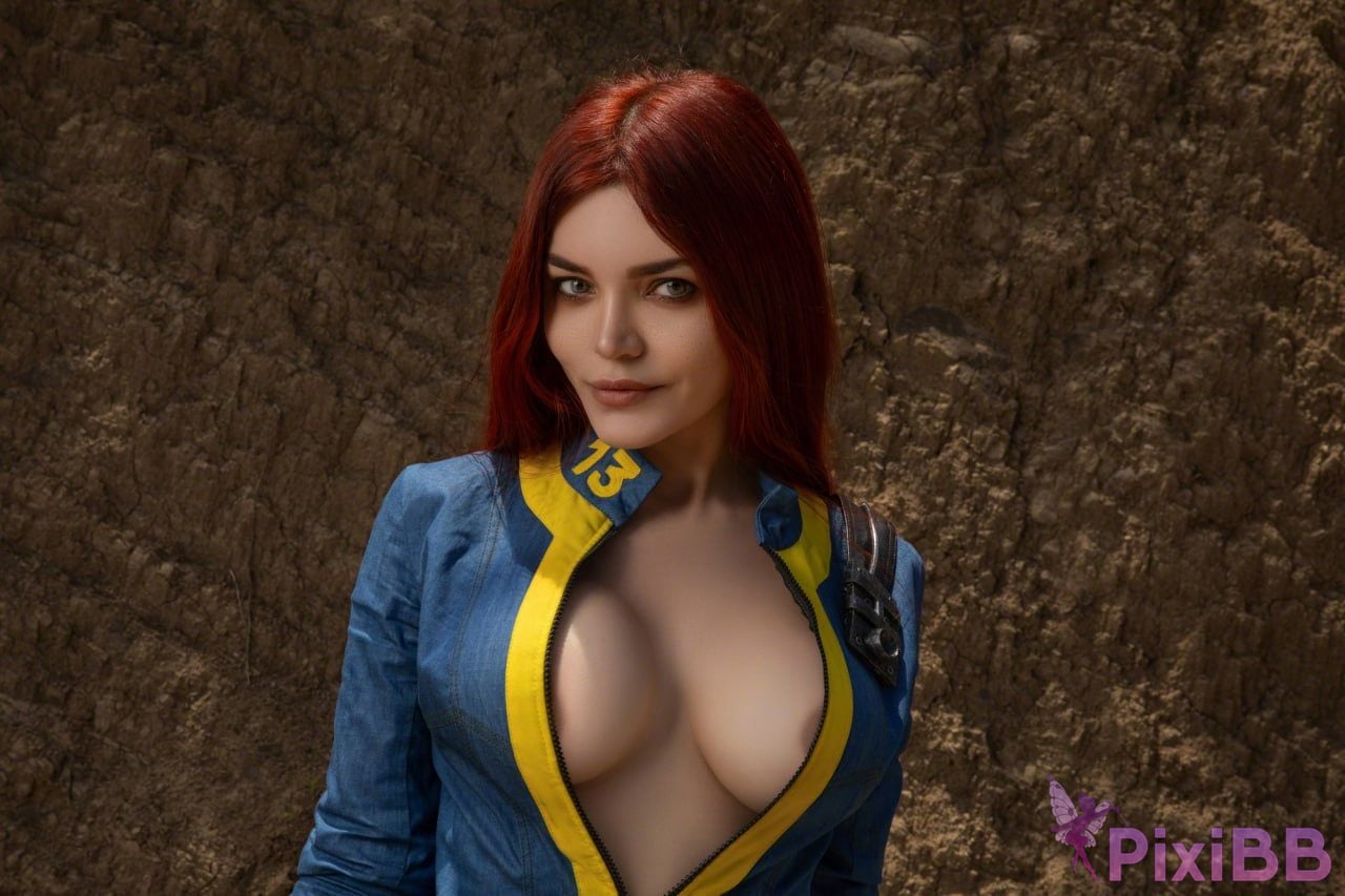 Kalinka Fox Vault Dweller PixiBB.COM 12