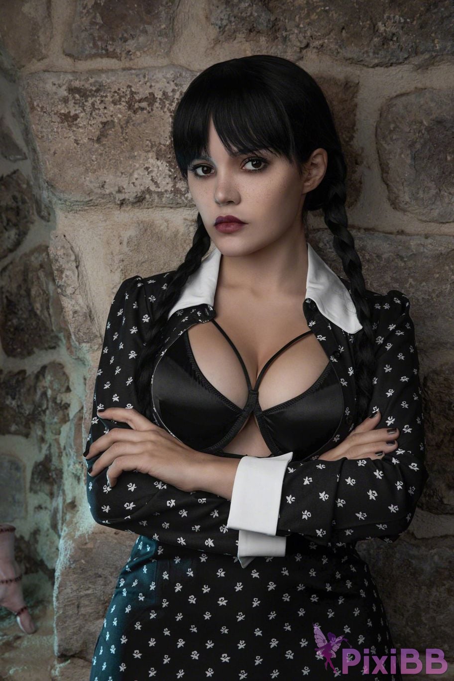 Kalinka Fox Wednesday Addams PixiBB.COM 1