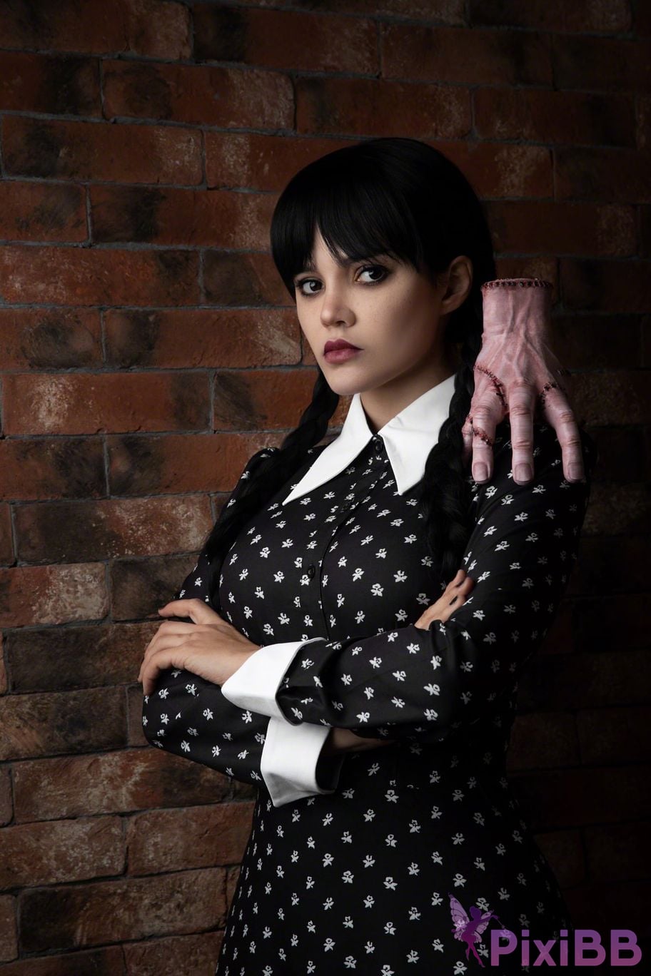 Kalinka Fox Wednesday Addams PixiBB.COM 43