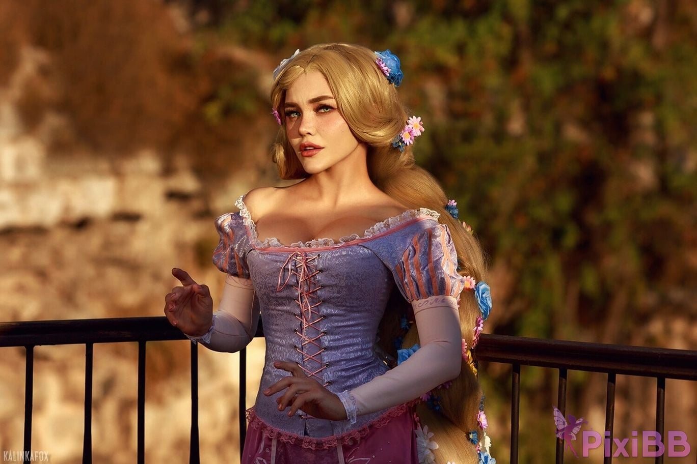 Kalinka Fox Rapunzel PixiBB.COM 15