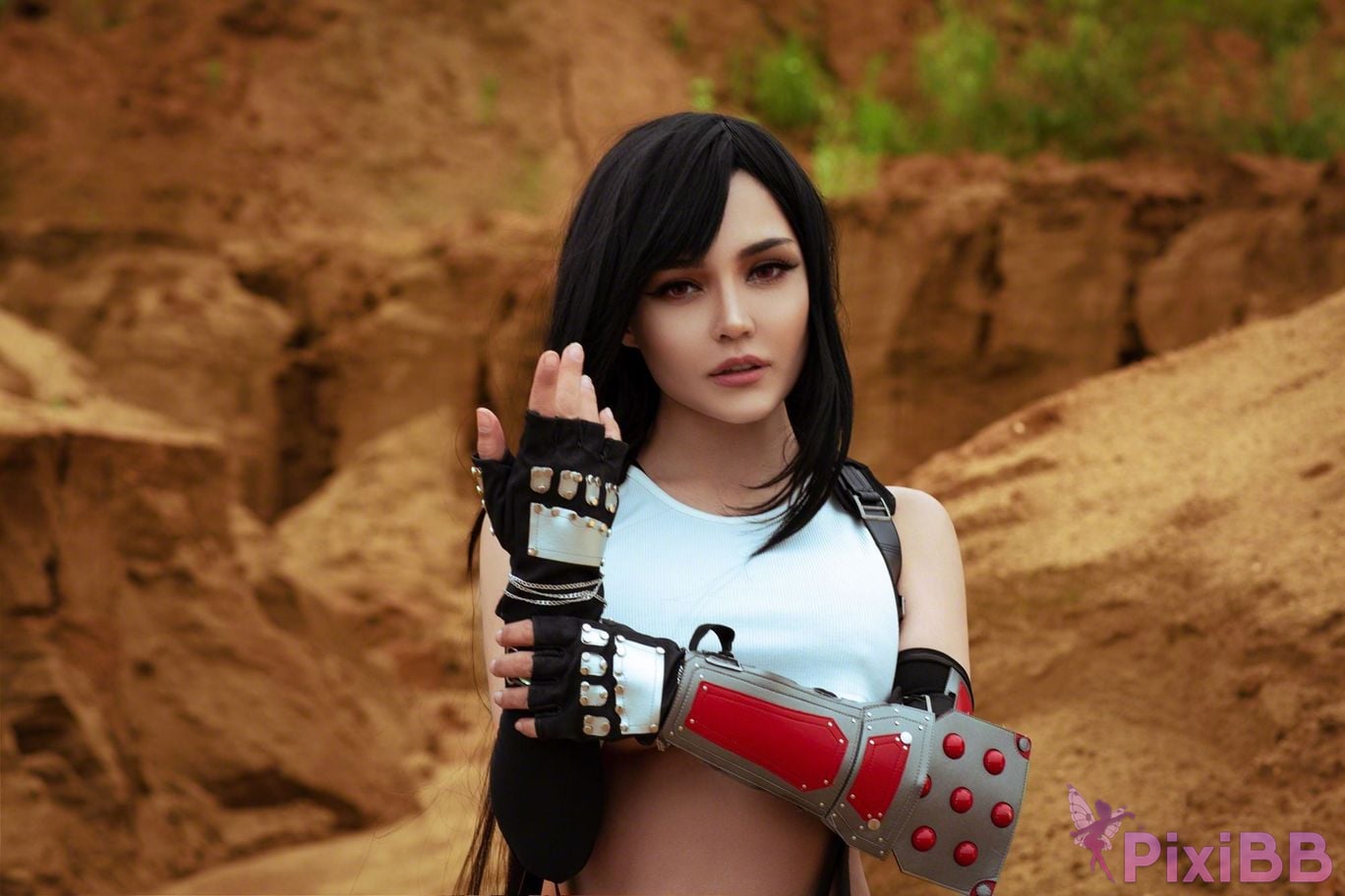 Kalinka Fox Tifa PixiBB.COM 1