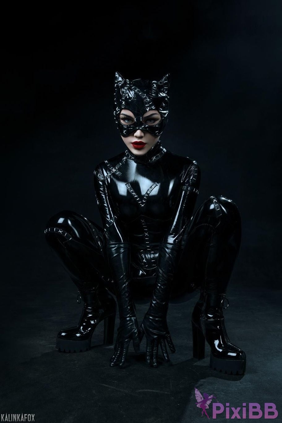 Kalinka Fox Catwoman PixiBB.COM 10