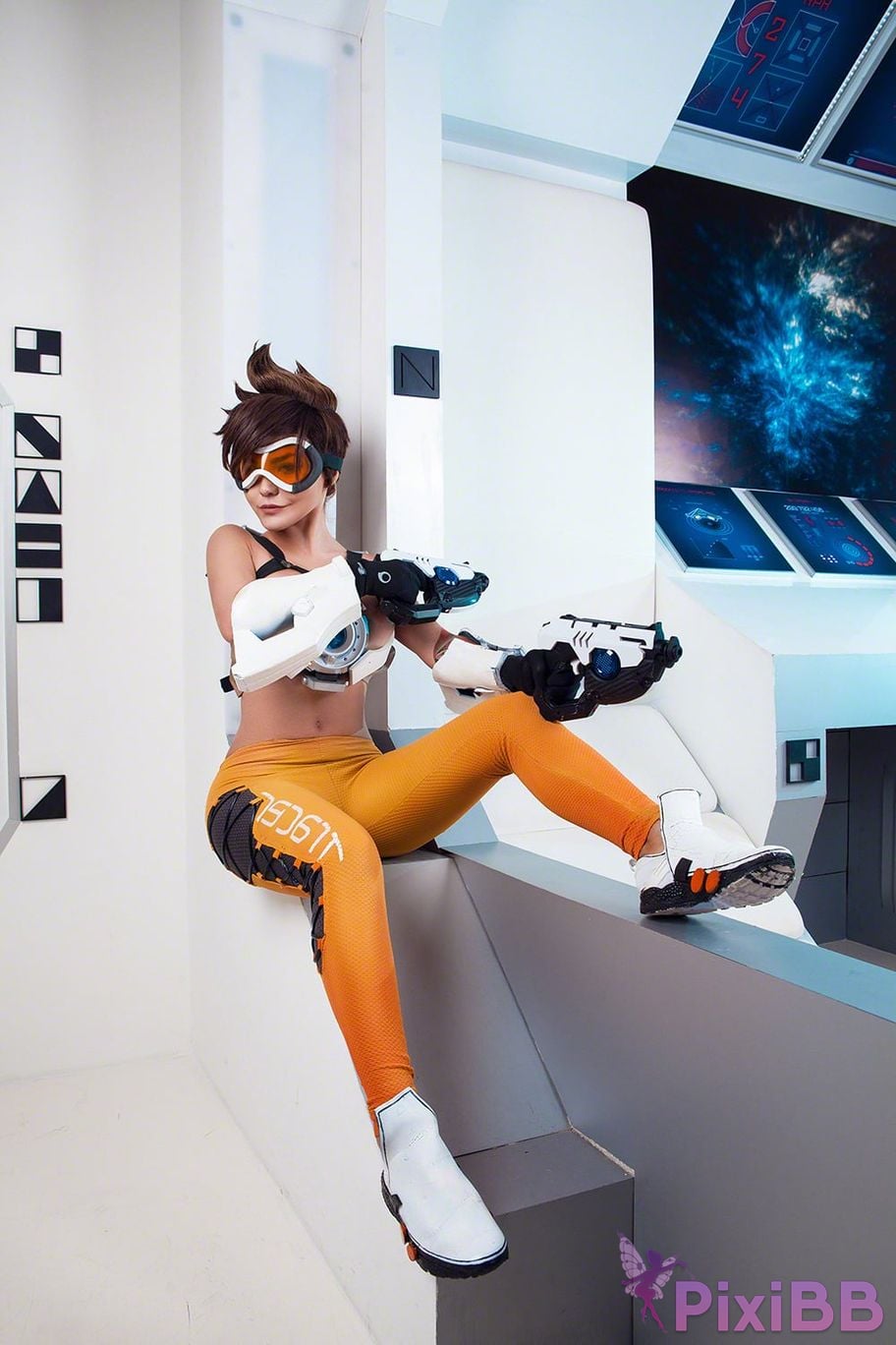 Kalinka Fox Tracer PixiBB.COM 6