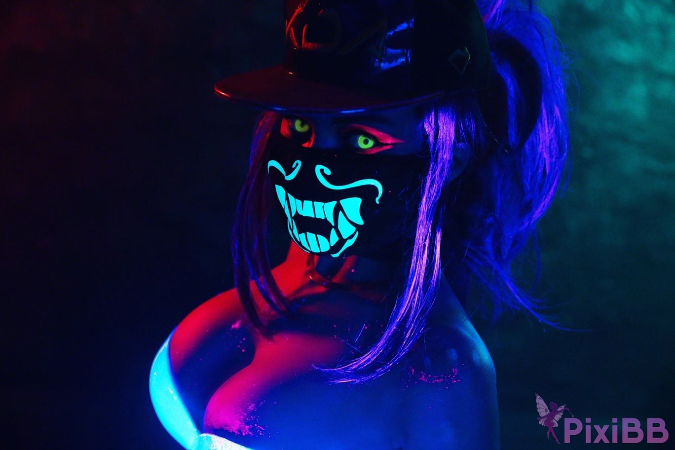 Kalinka Fox KDA Akali PixiBB.COM 14