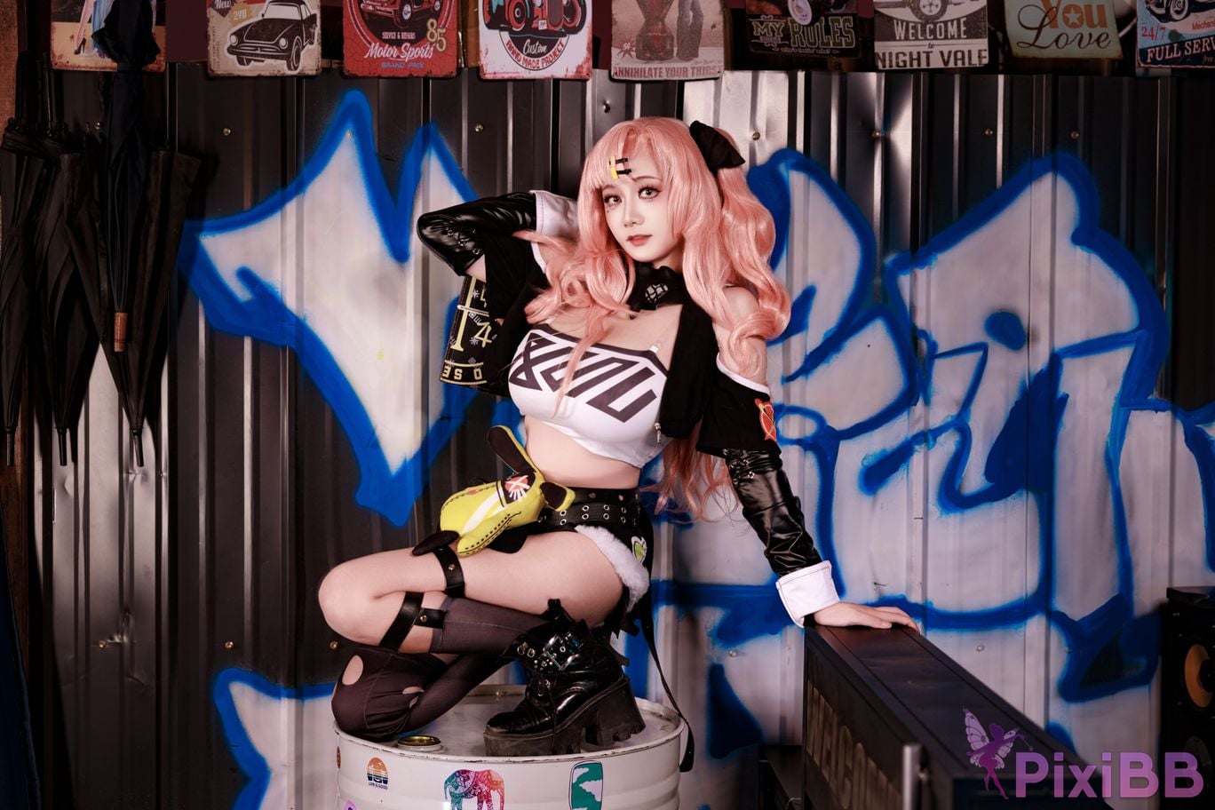 Cosplayer A Xuexue Nicoles daily routine PixiBB.COM 021