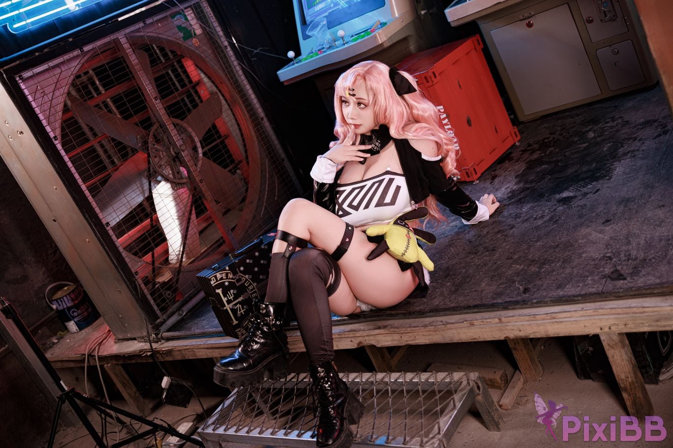 Cosplayer A Xuexue Nicoles daily routine PixiBB.COM 026