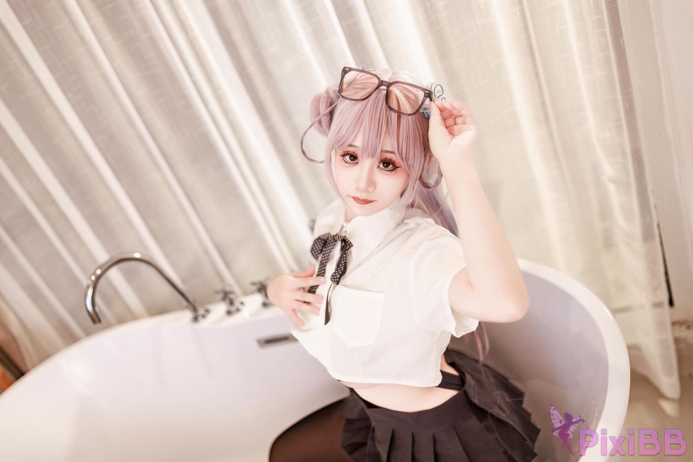Cosplayer A Xuexue High school girl at home PixiBB.COM 005