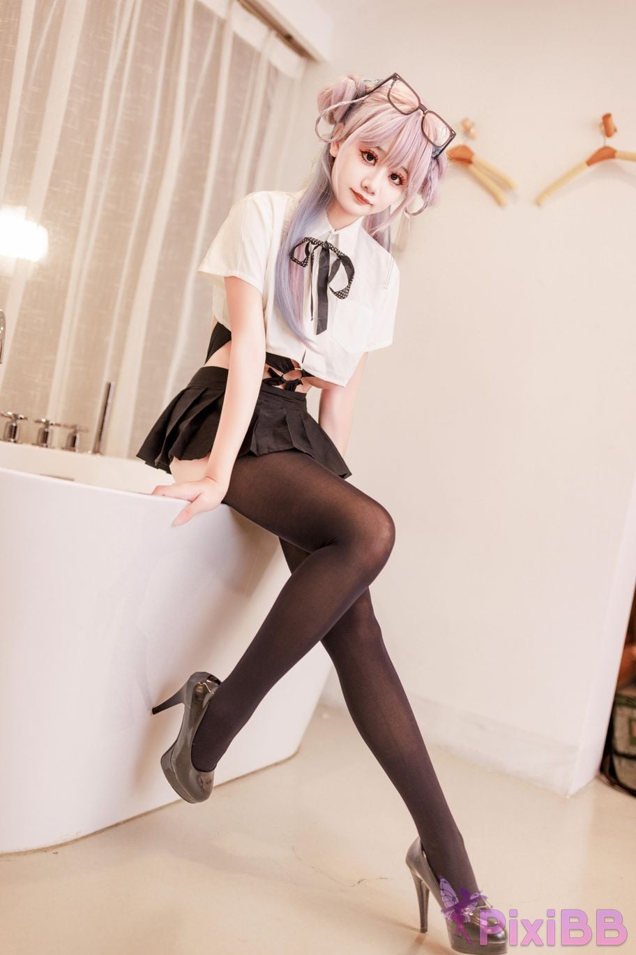 Cosplayer A Xuexue High school girl at home PixiBB.COM 034