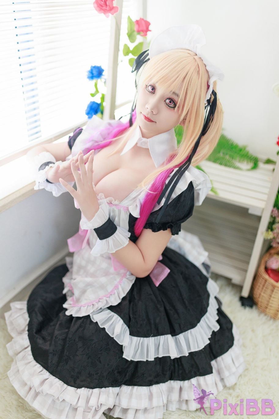 Cosplayer A Xuexue Sea Dream Maid PixiBB.COM 006