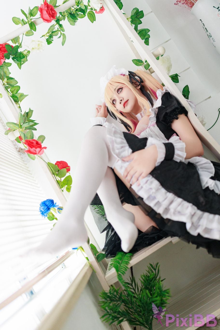 Cosplayer A Xuexue Sea Dream Maid PixiBB.COM 018