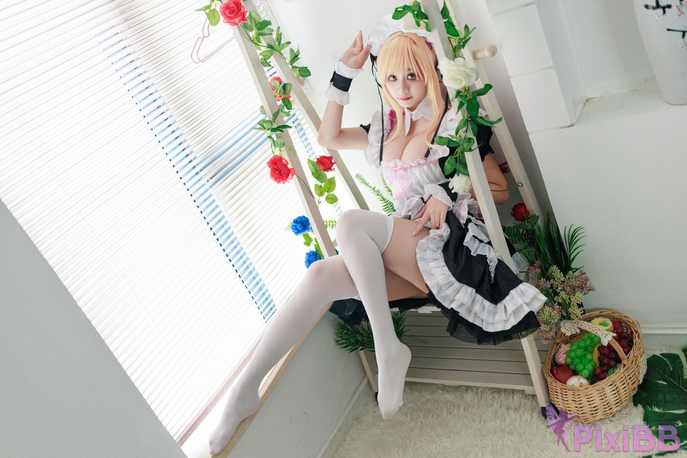 Cosplayer A Xuexue Sea Dream Maid PixiBB.COM 025