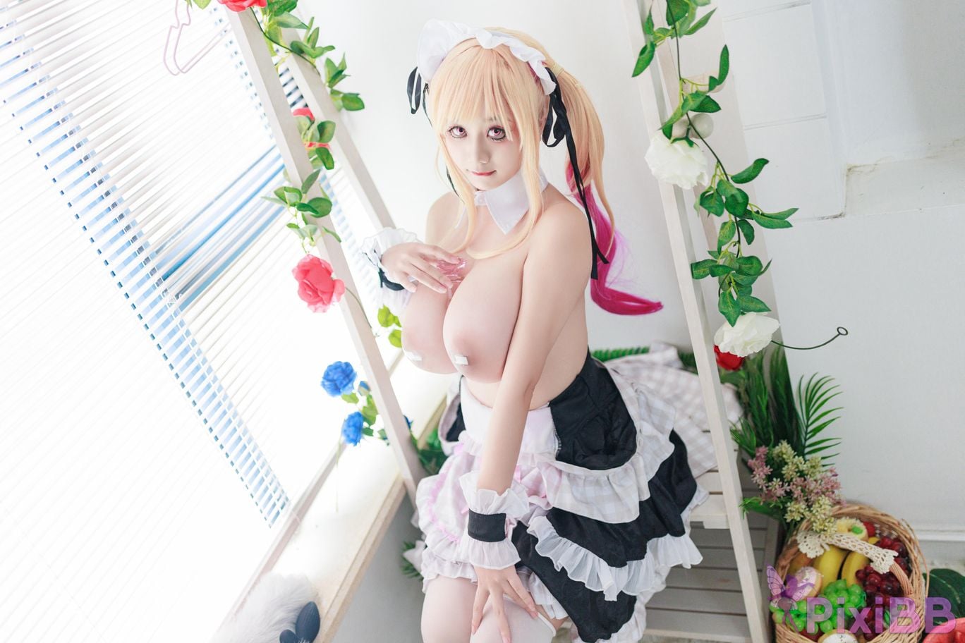 Cosplayer A Xuexue Sea Dream Maid PixiBB.COM 095