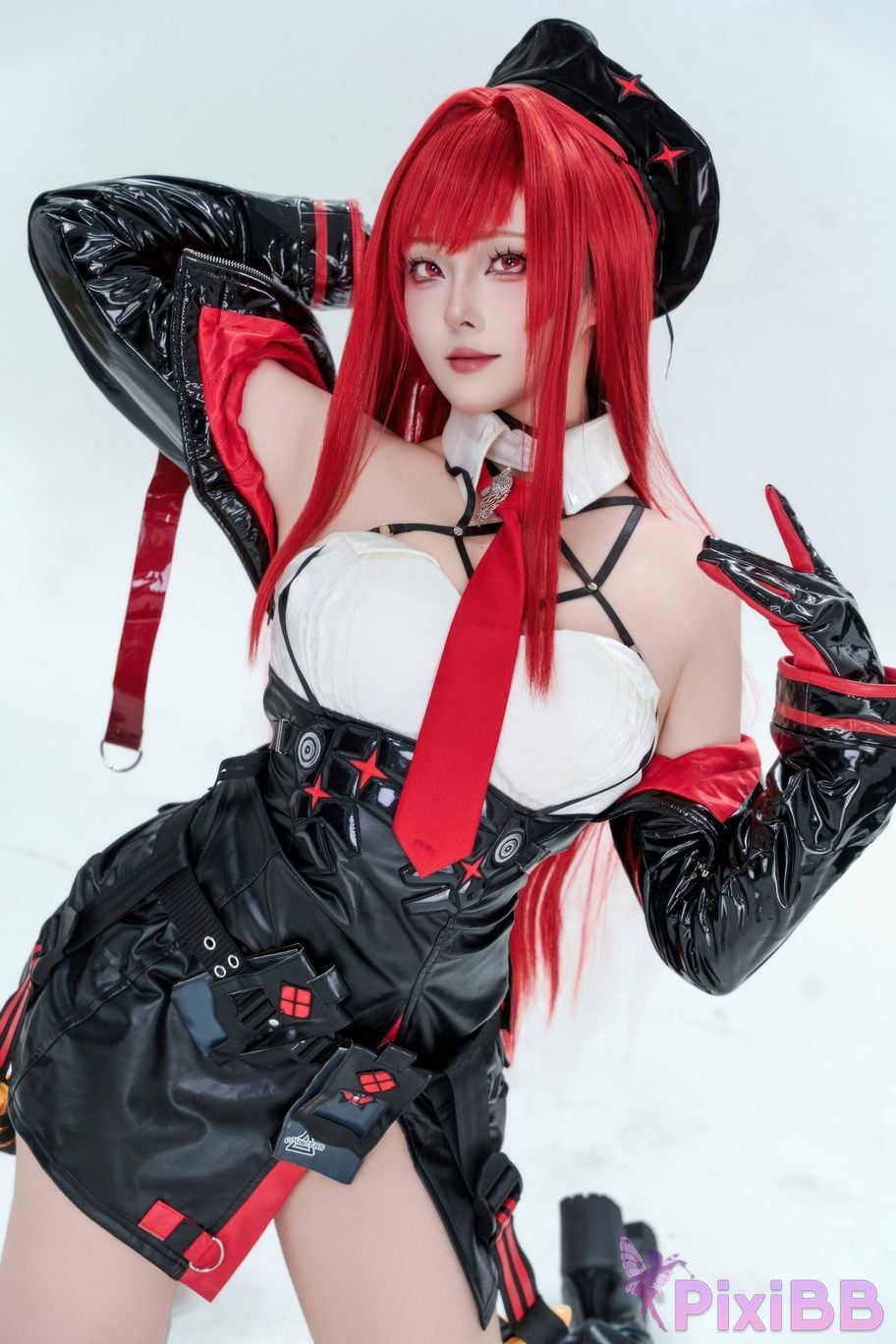Cosplayer Natsuko Xia Xiazi Nikke goddess of victory Rabbi little Red Riding Hood PixiBB.COM 013