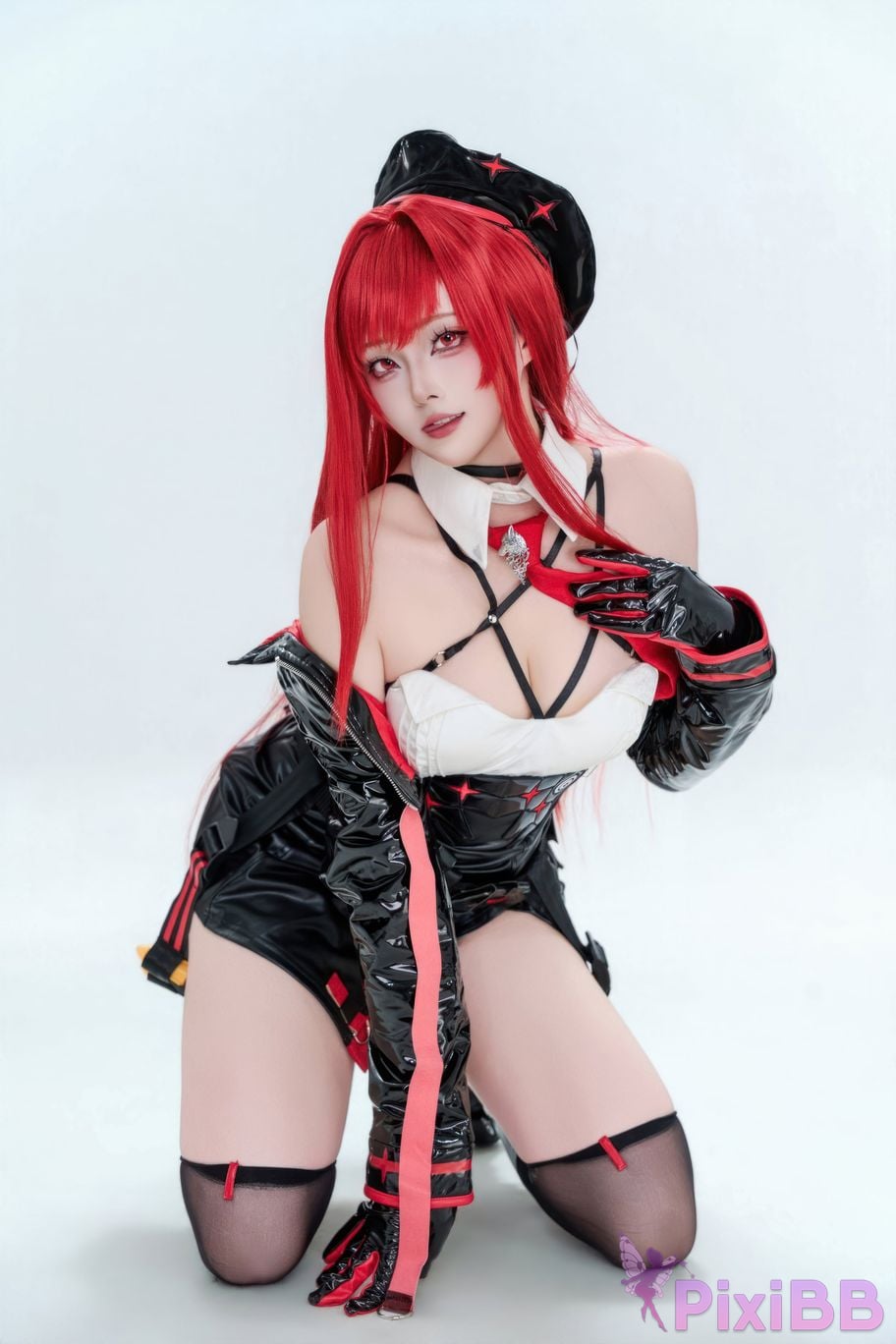 Cosplayer Natsuko Xia Xiazi Nikke goddess of victory Rabbi little Red Riding Hood PixiBB.COM 014