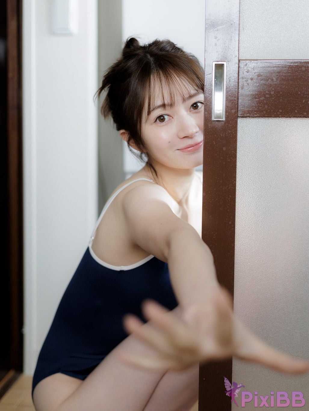 Japanese Idol Yuna Ego Ekago digital photo book I was shocked ENTAME36 degC PixiBB.COM 021