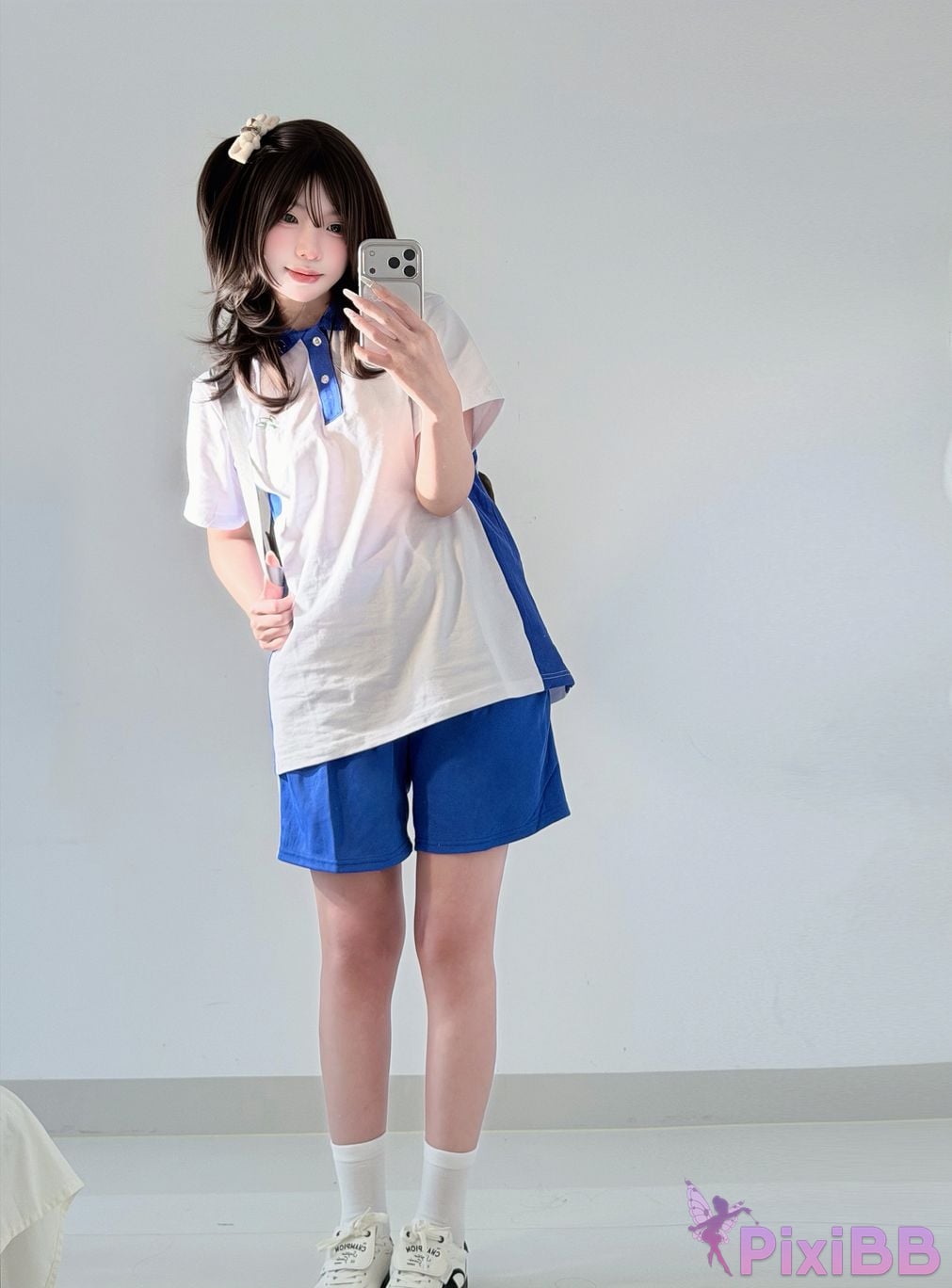 Cosplayer Real treasure Sweet girl in school uniform PixiBB.COM 052
