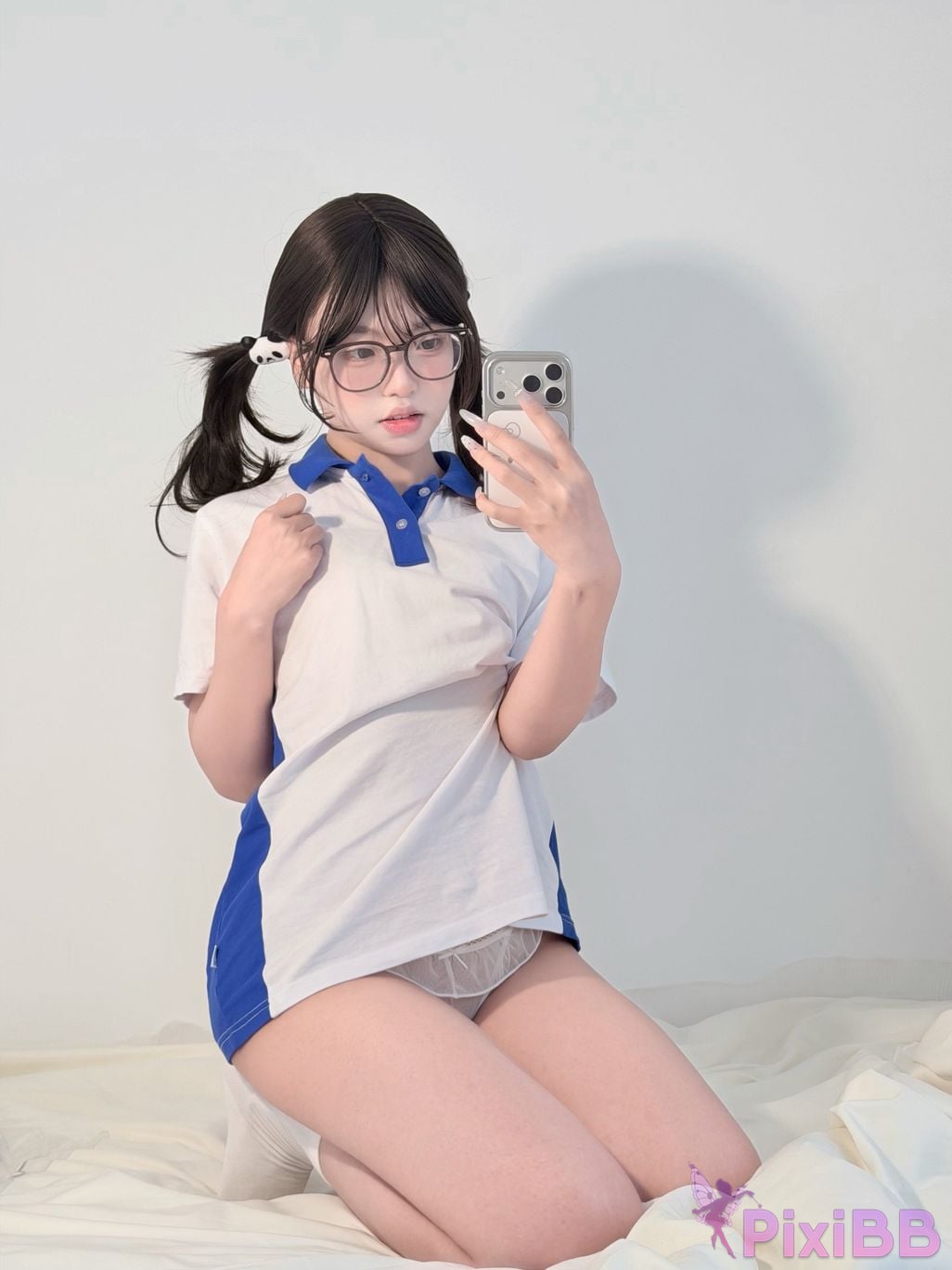 Cosplayer Real treasure Sweet girl in school uniform PixiBB.COM 055