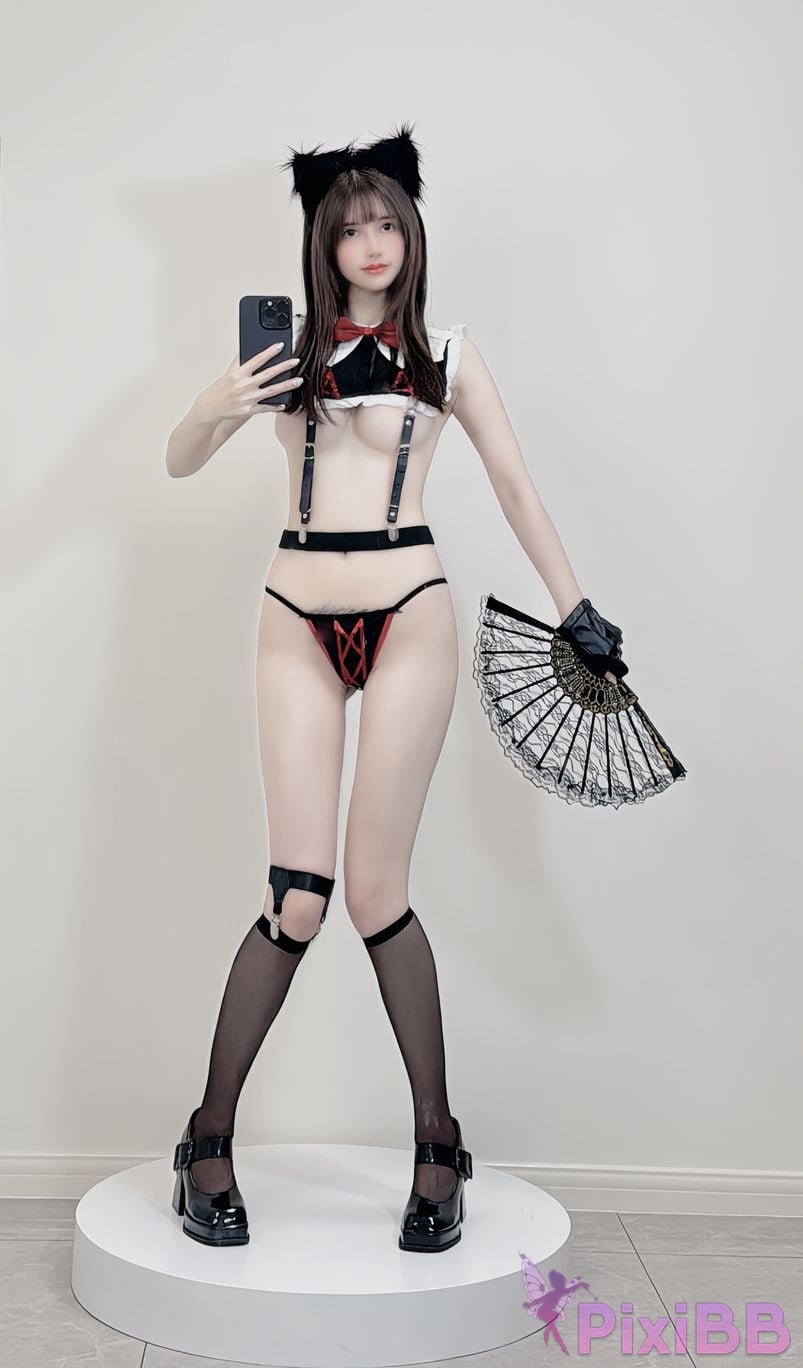 Cosplayer Deer eight years old Sexy strap on suit PixiBB.COM 012