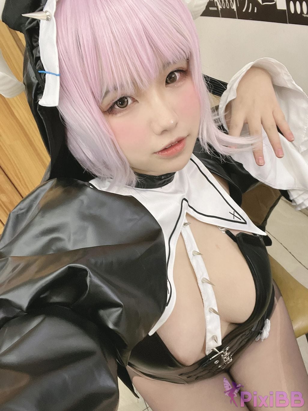 Cosplayer Ah Ban is very happy today Crotchless pants devil PixiBB.COM 064