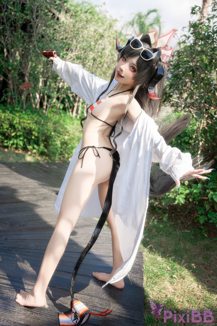 Cosplayer Zhiyue Etsu ko Azure Files Kinugawa Kasumi swimsuit PixiBB.COM 010