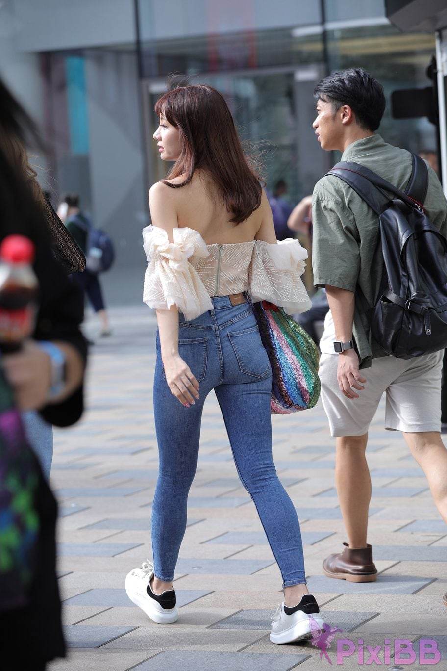 Featured Street Photography Works No.5454 Youthful and beautiful jeans PixiBB.COM 025