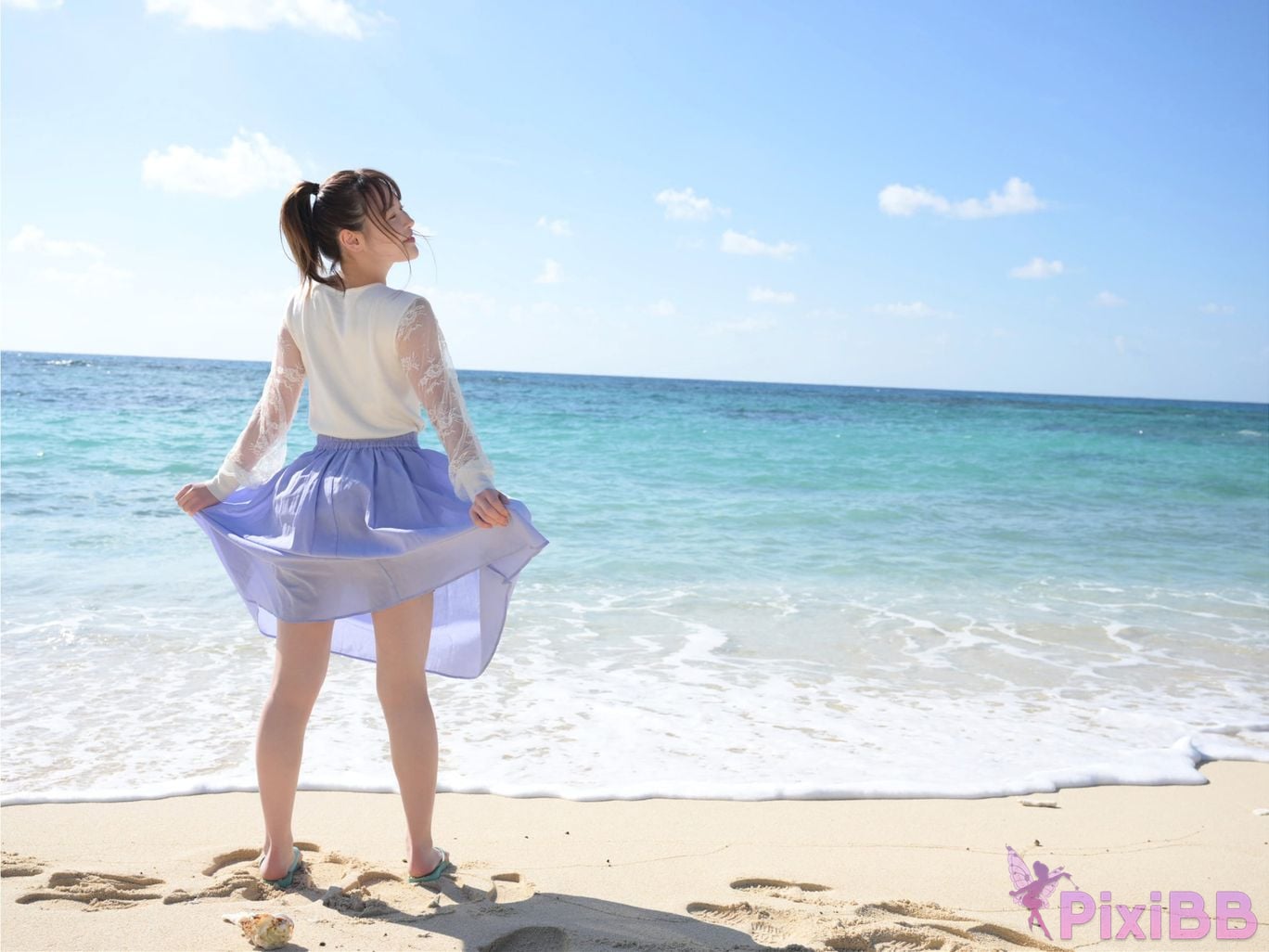 Japanese Idol Uno Yukari Esayaka FRIDAY digital photo book Riding the sea breeze Vol.1 PixiBB.COM 031