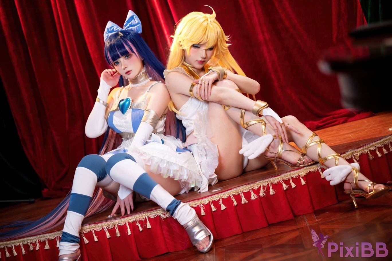 Coser A bao ye shi tu niang and Sofia PixiBB.COM 002
