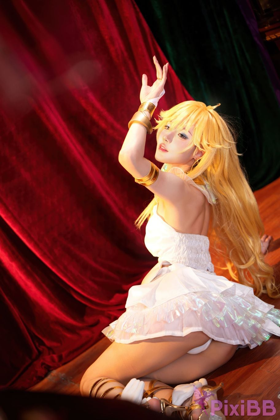 Coser A bao ye shi tu niang and Sofia PixiBB.COM 014