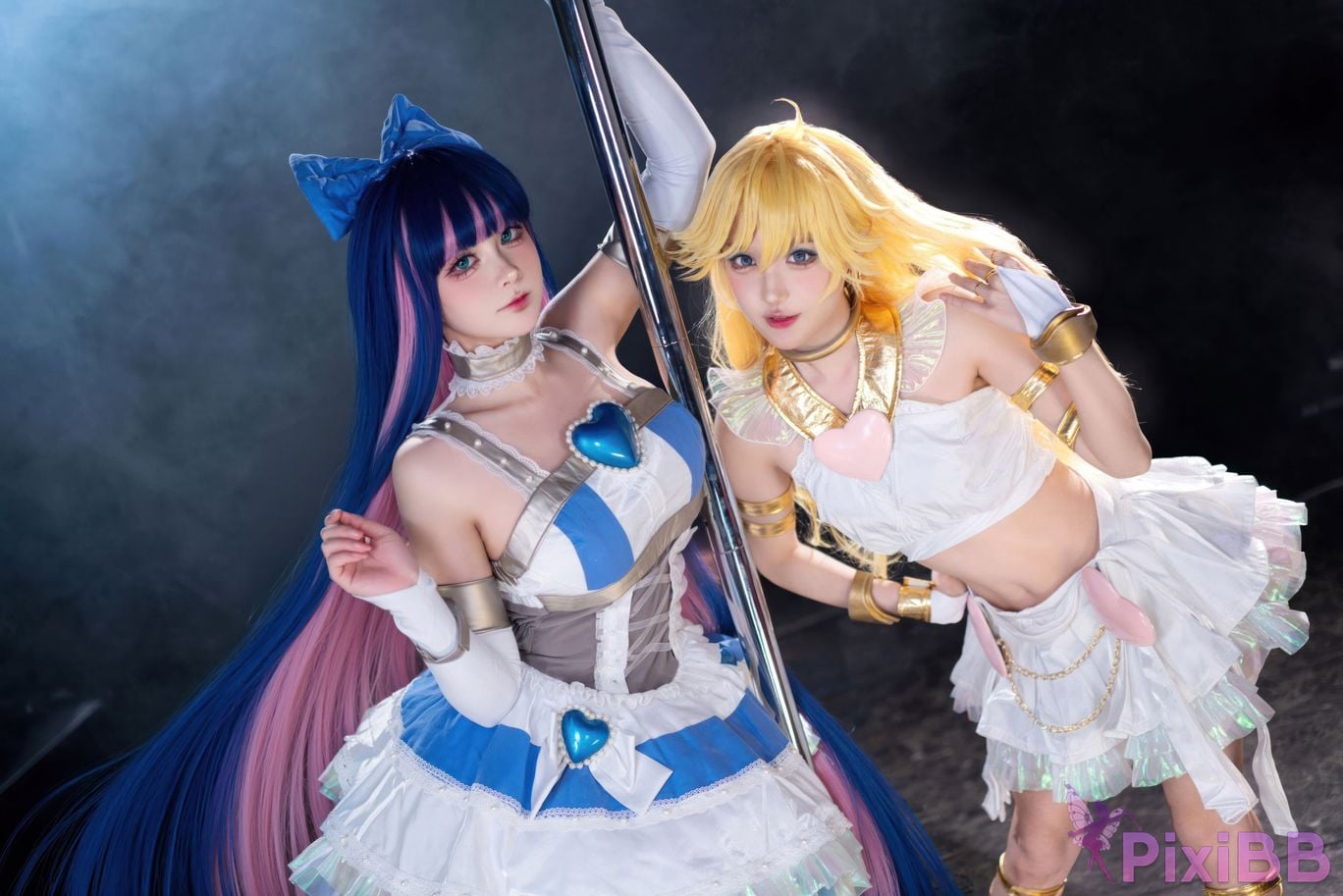 Coser A bao ye shi tu niang and Sofia PixiBB.COM 028