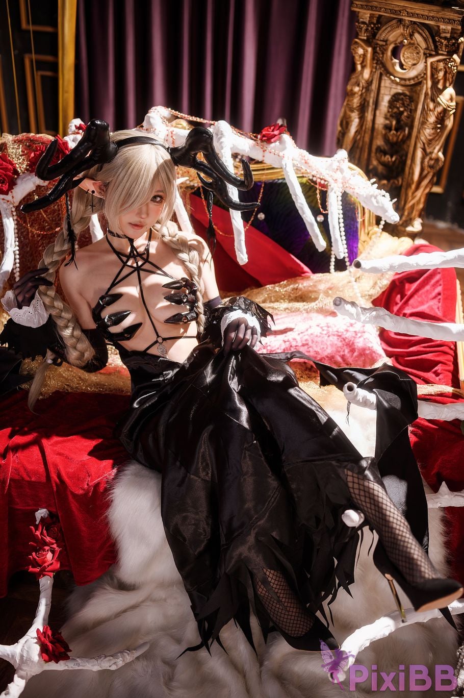 Coser A bao ye shi tu niang PixiBB.COM 003