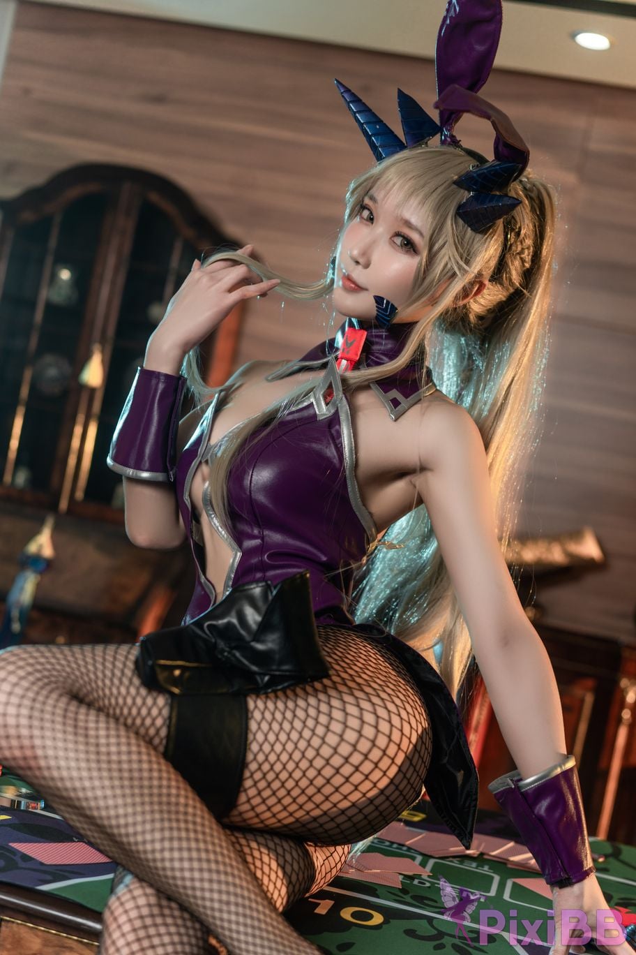 Coser A bao ye shi tu niang PixiBB.COM 001